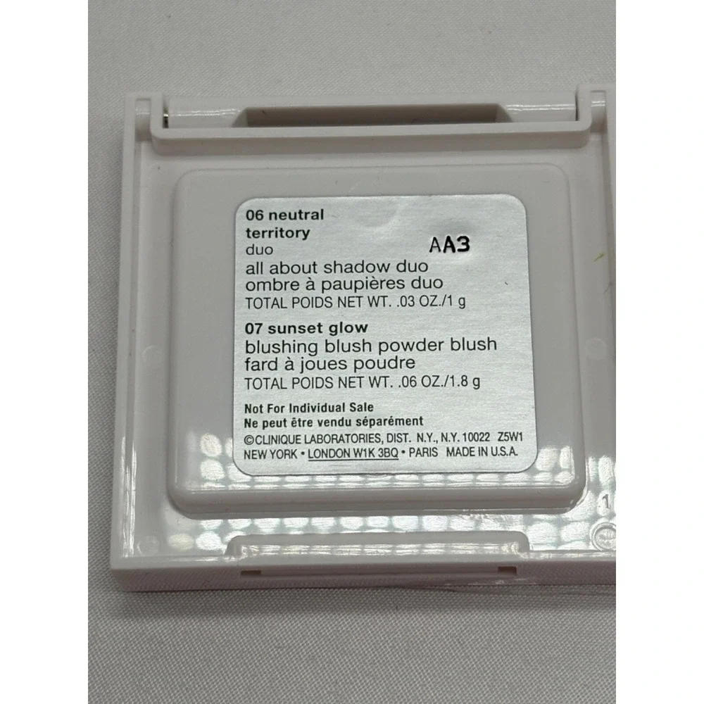 Clinique All About Shadow Duo: 06 Neutral Territory Duo‎ ~ 07 Sunset Glow Blush